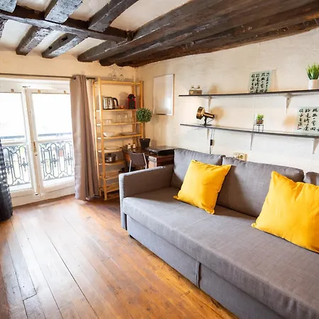 Studio Cosy Romantique En Plein Coeur De Appartamento