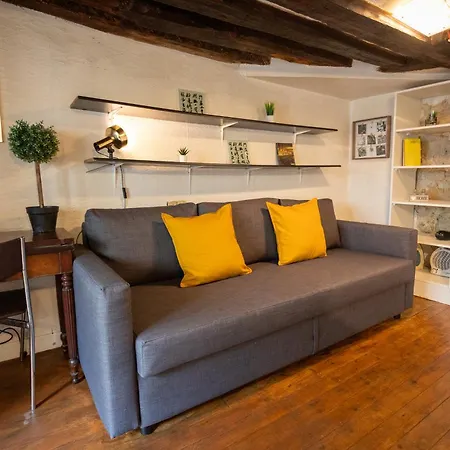 Studio Cosy Romantique En Plein Coeur De Appartamento